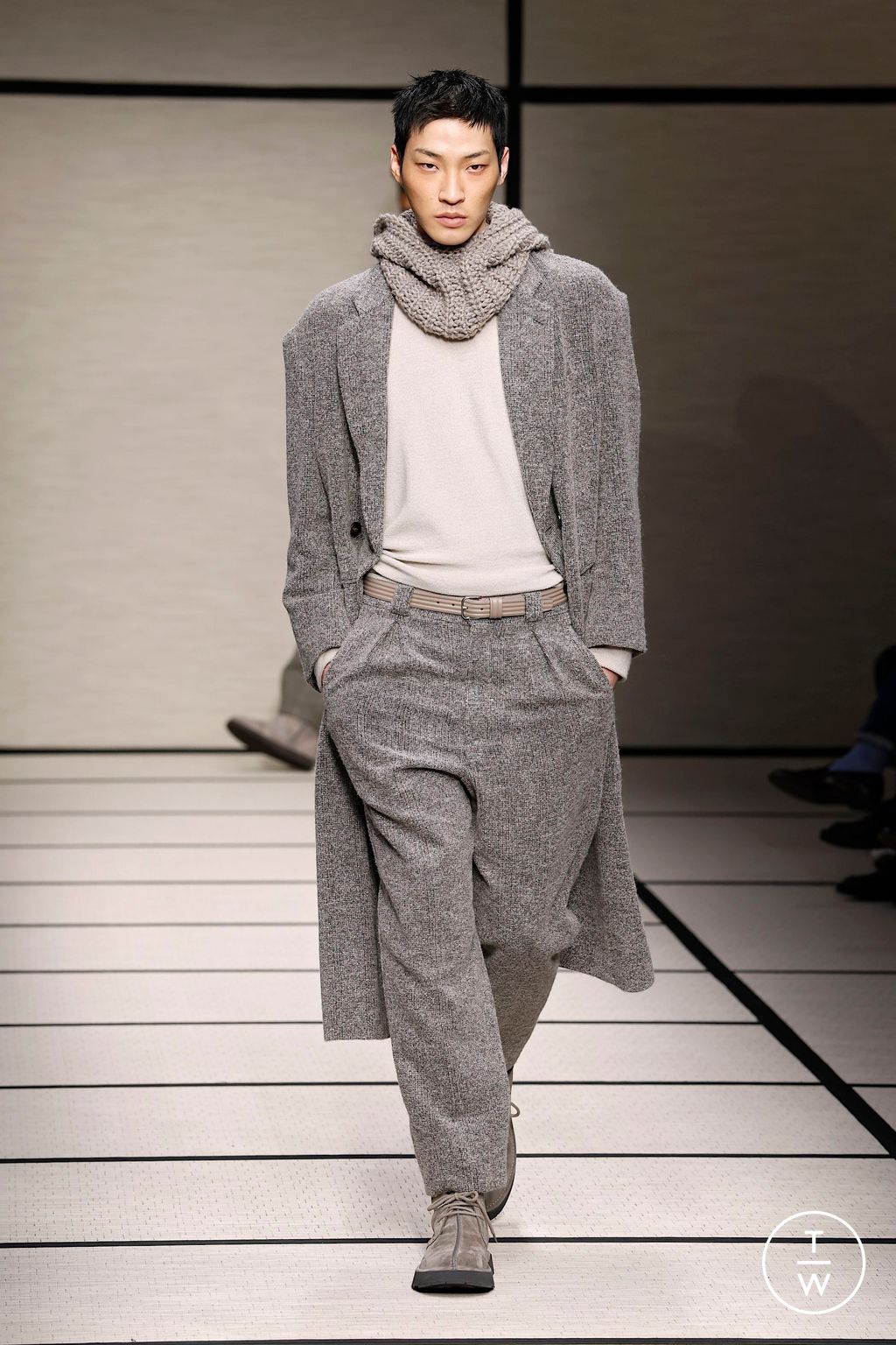 Fashion Week Milan Fall/Winter 2025 look 80 de la collection Giorgio Armani menswear