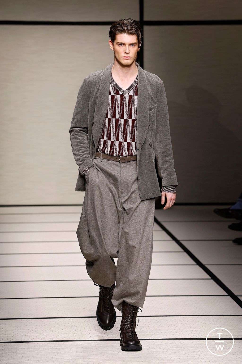 Fashion Week Milan Fall/Winter 2025 look 97 from the Giorgio Armani collection menswear