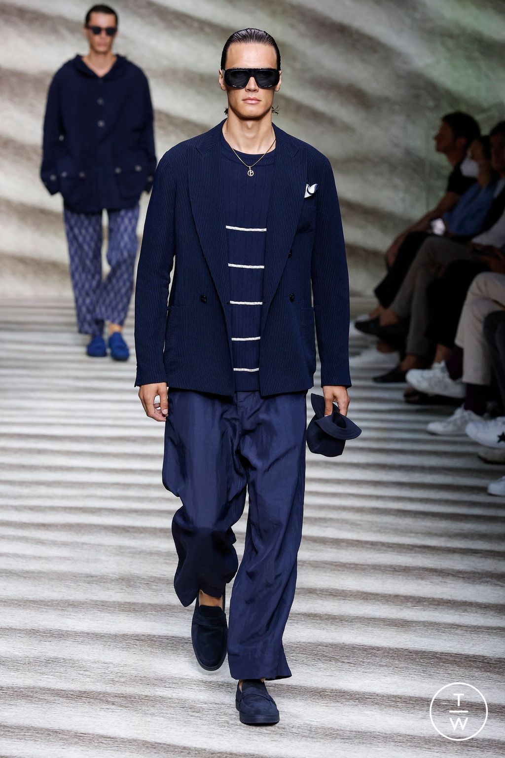 Fashion Week Milan Spring/Summer 2023 look 27 from the Giorgio Armani collection menswear
