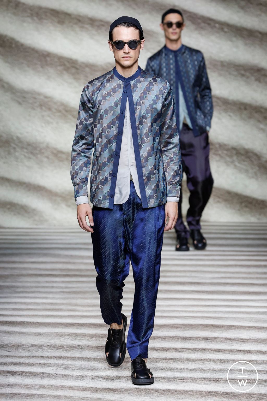 Fashion Week Milan Spring/Summer 2023 look 47 from the Giorgio Armani collection 男装