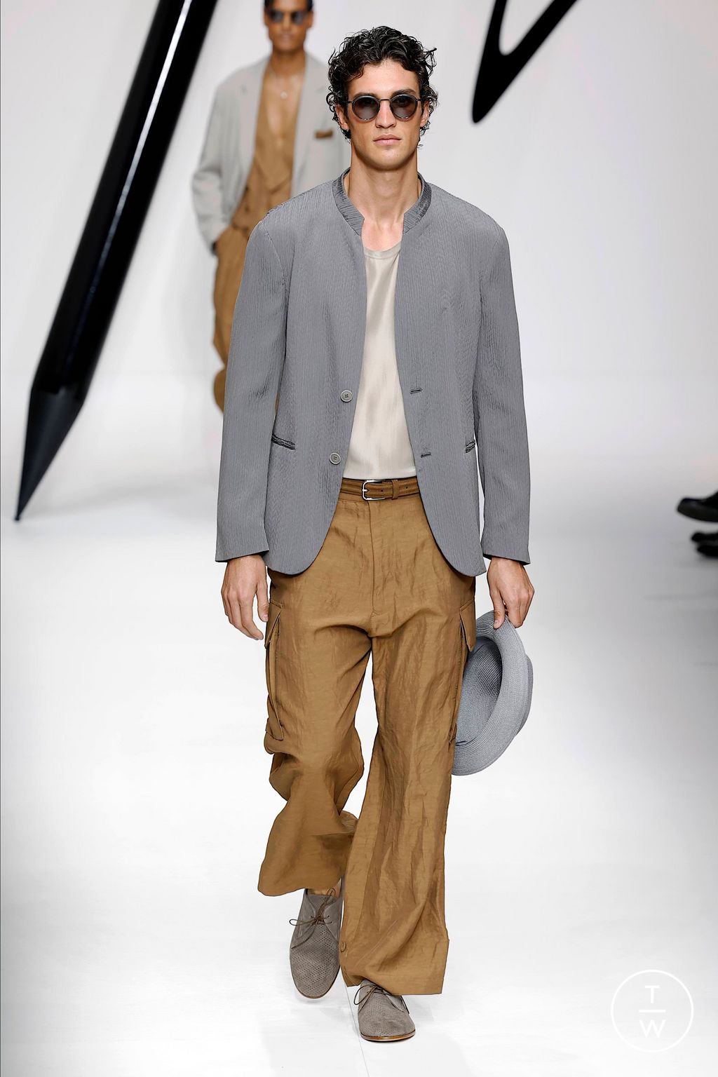 Fashion Week Milan Spring/Summer 2024 look 3 from the Giorgio Armani collection 男装