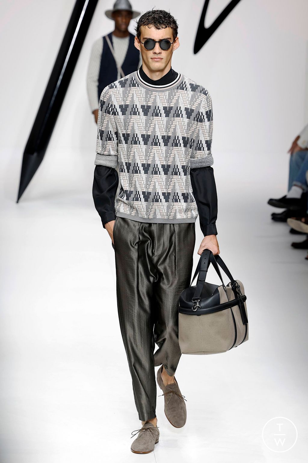 Fashion Week Milan Spring/Summer 2024 look 7 from the Giorgio Armani collection menswear