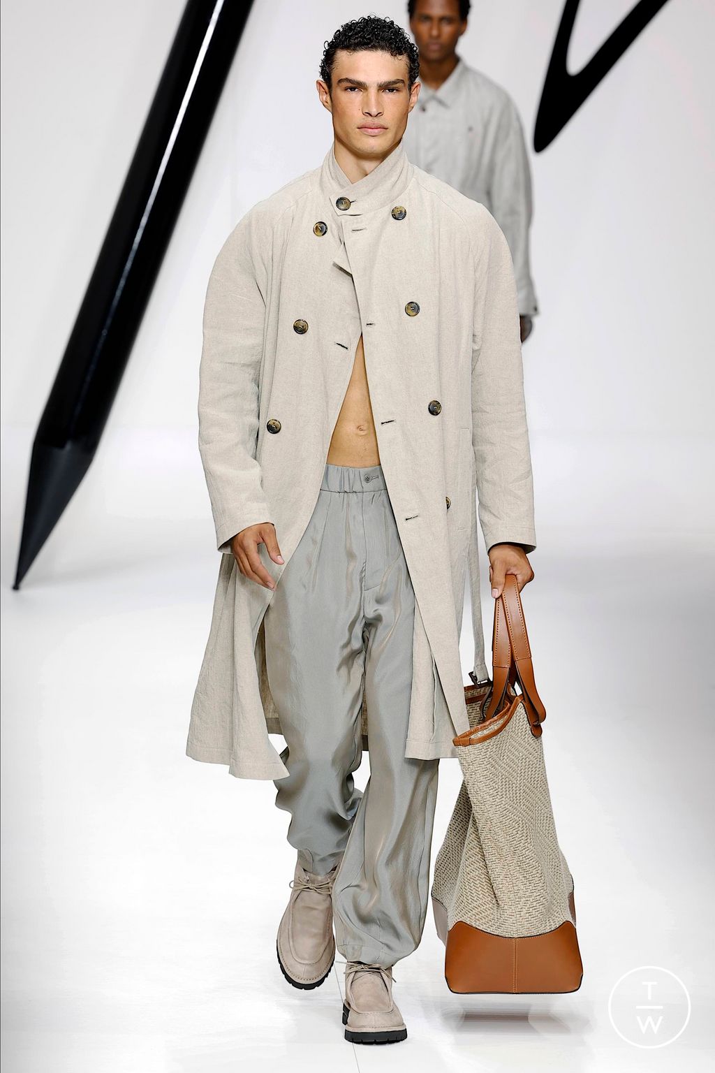 Fashion Week Milan Spring/Summer 2024 look 12 from the Giorgio Armani collection 男装