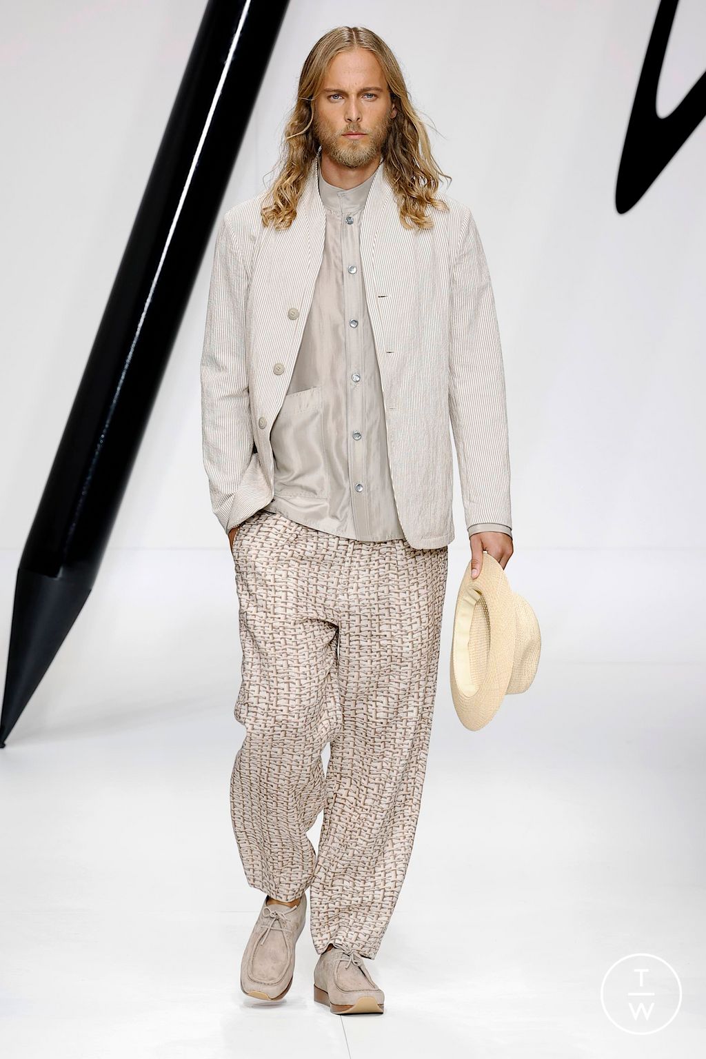 Fashion Week Milan Spring/Summer 2024 look 21 from the Giorgio Armani collection 男装