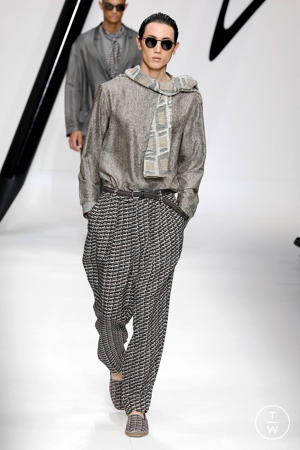 Fashion Week Milan Spring/Summer 2024 look 26 from the Giorgio Armani collection 男装