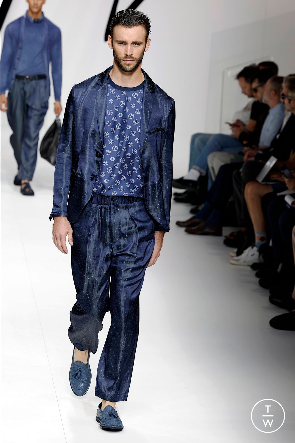Fashion Week Milan Spring/Summer 2024 look 47 from the Giorgio Armani collection menswear