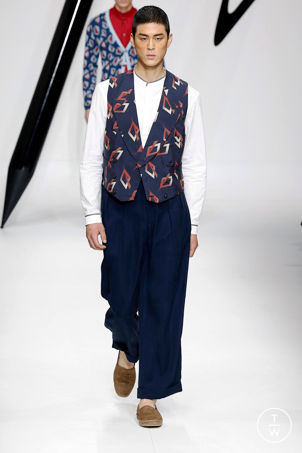 Fashion Week Milan Spring/Summer 2024 look 56 from the Giorgio Armani collection menswear