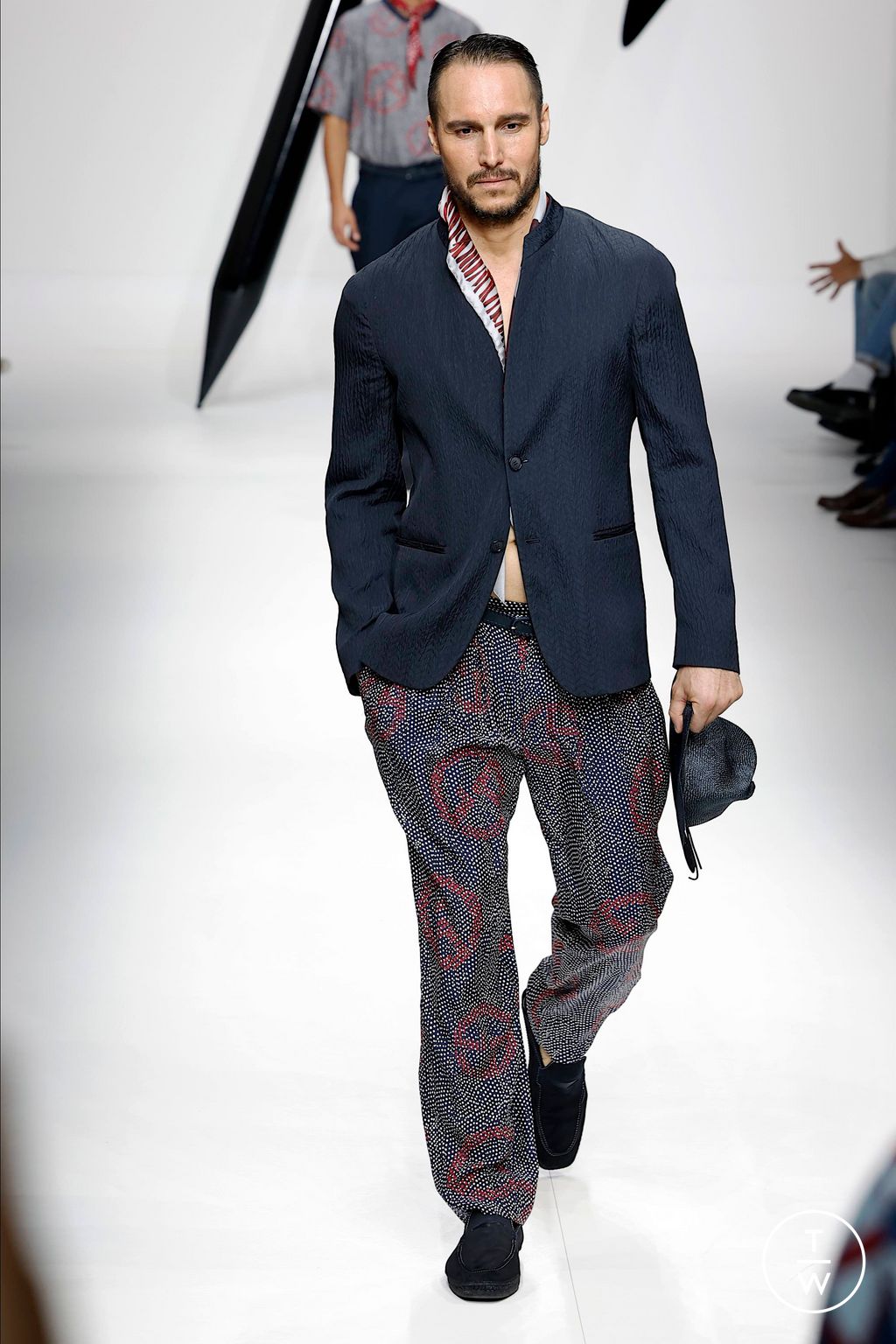 Fashion Week Milan Spring/Summer 2024 look 58 from the Giorgio Armani collection menswear