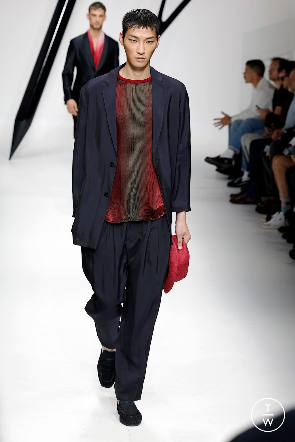 Fashion Week Milan Spring/Summer 2024 look 66 from the Giorgio Armani collection 男装