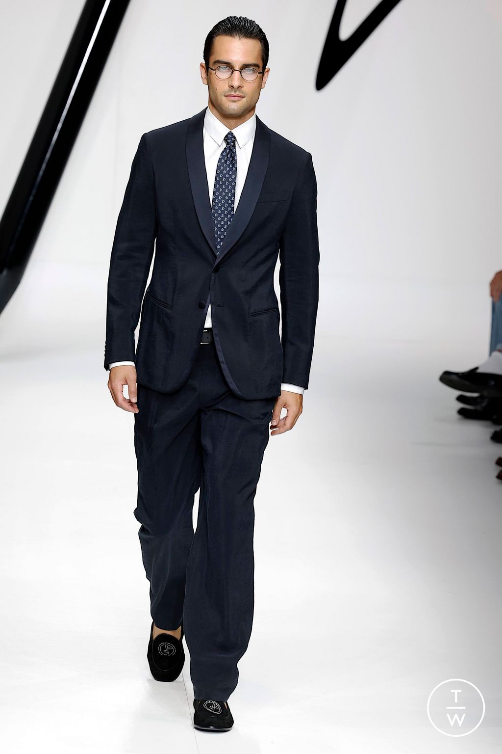 Fashion Week Milan Spring/Summer 2024 look 79 from the Giorgio Armani collection menswear