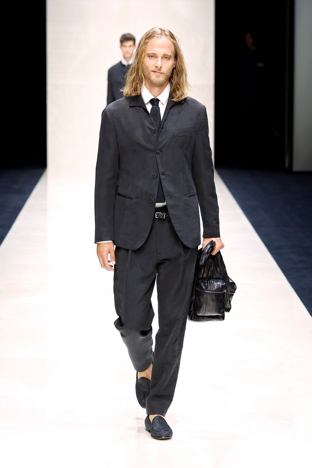 Fashion Week Milan Spring-Summer 2025 look 87 from the Giorgio Armani collection menswear