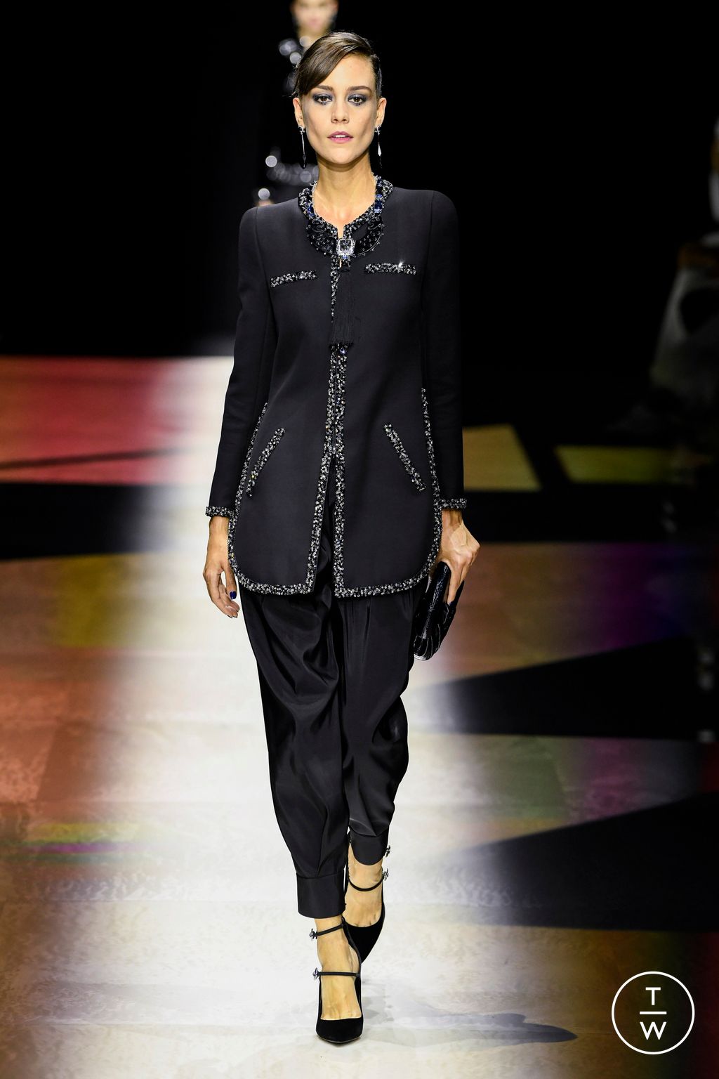 Fashion Week Paris Fall/Winter 2022 look 22 from the Giorgio Armani Privé collection 高级定制