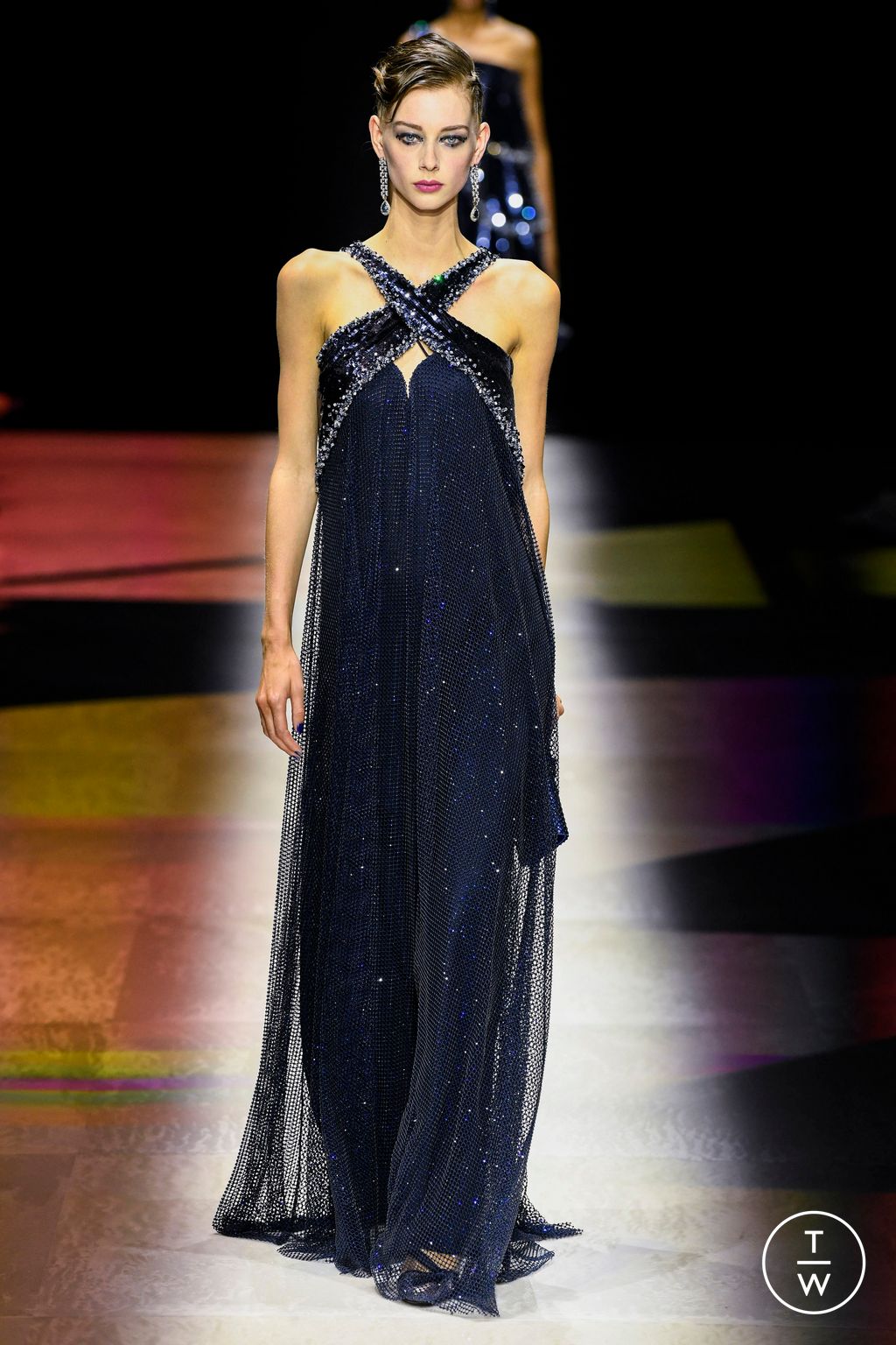 Fashion Week Paris Fall/Winter 2022 look 90 from the Giorgio Armani Privé collection 高级定制