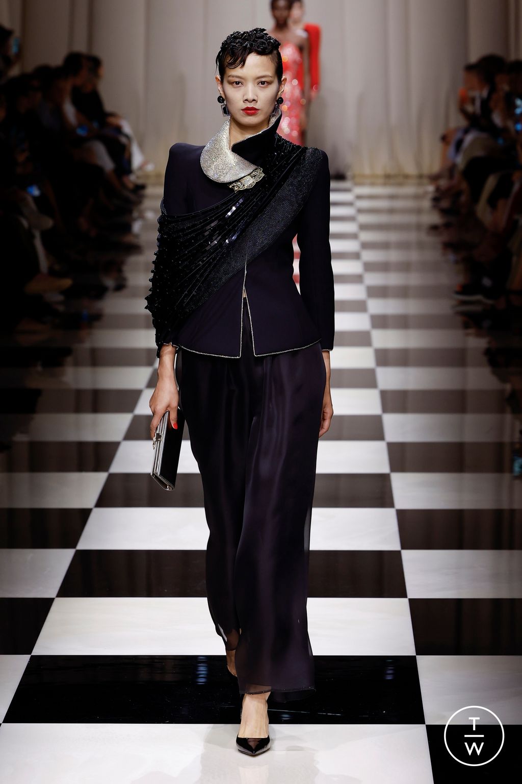 Fashion Week Paris Fall/Winter 2023 look 24 from the Giorgio Armani Privé collection couture