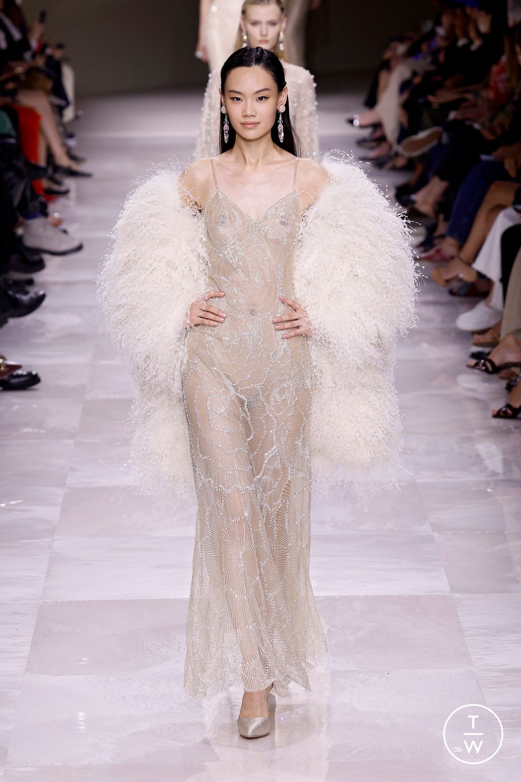 Fashion Week Paris Fall/Winter 2024 look 82 from the Giorgio Armani Privé collection couture