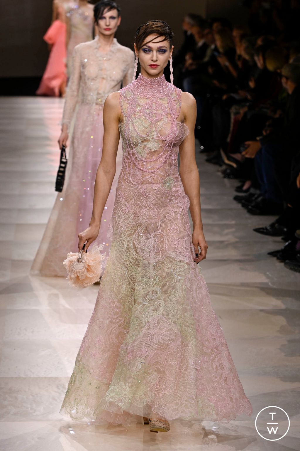 Fashion Week Paris Spring/Summer 2024 look 10 from the Giorgio Armani Privé collection couture