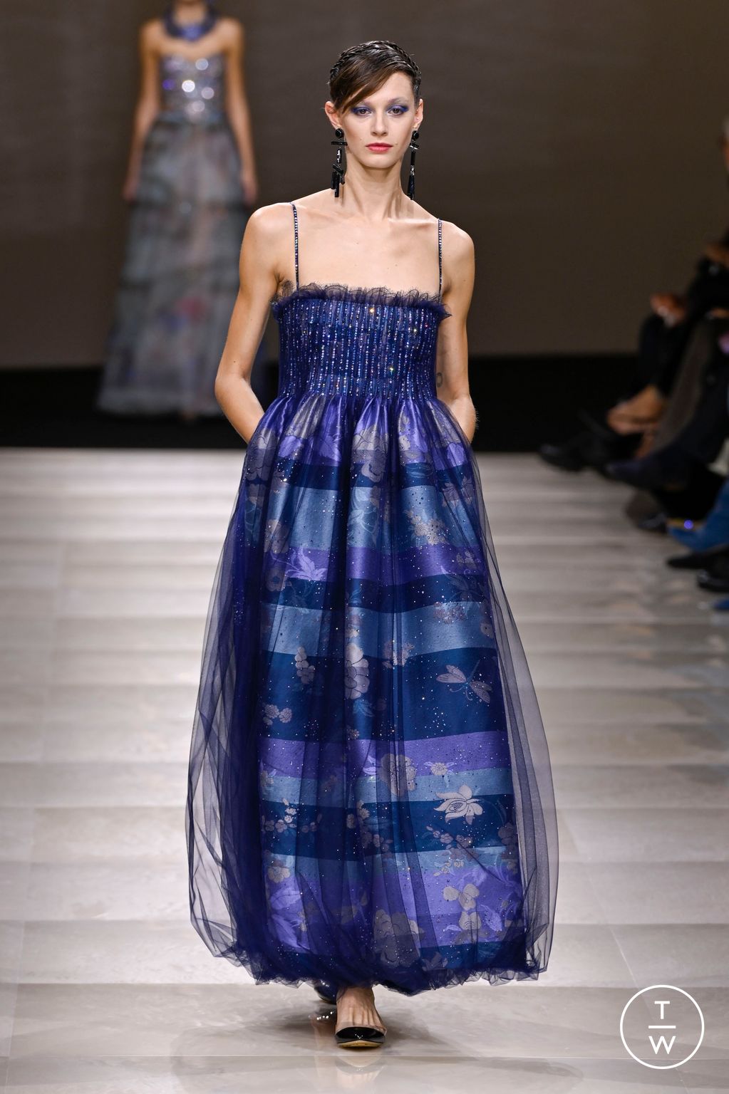 Fashion Week Paris Spring/Summer 2024 look 30 from the Giorgio Armani Privé collection couture