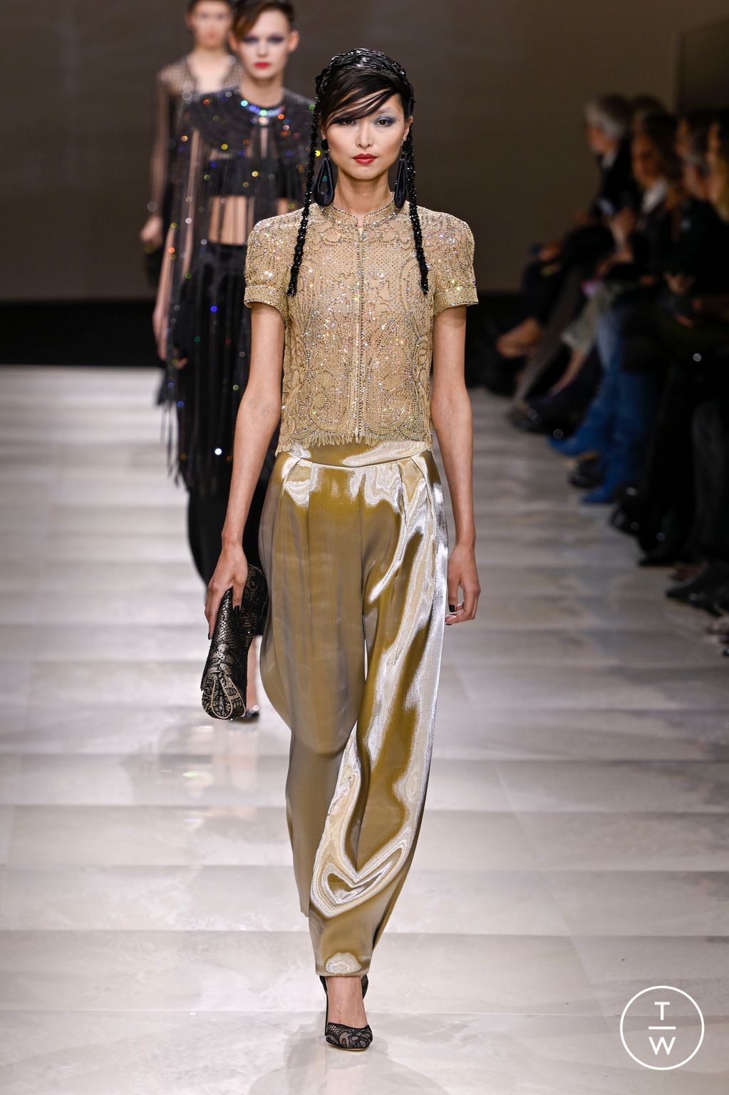 Fashion Week Paris Spring/Summer 2024 look 60 from the Giorgio Armani Privé collection couture