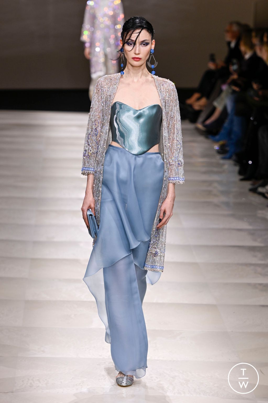 Fashion Week Paris Spring/Summer 2024 look 68 from the Giorgio Armani Privé collection 高级定制
