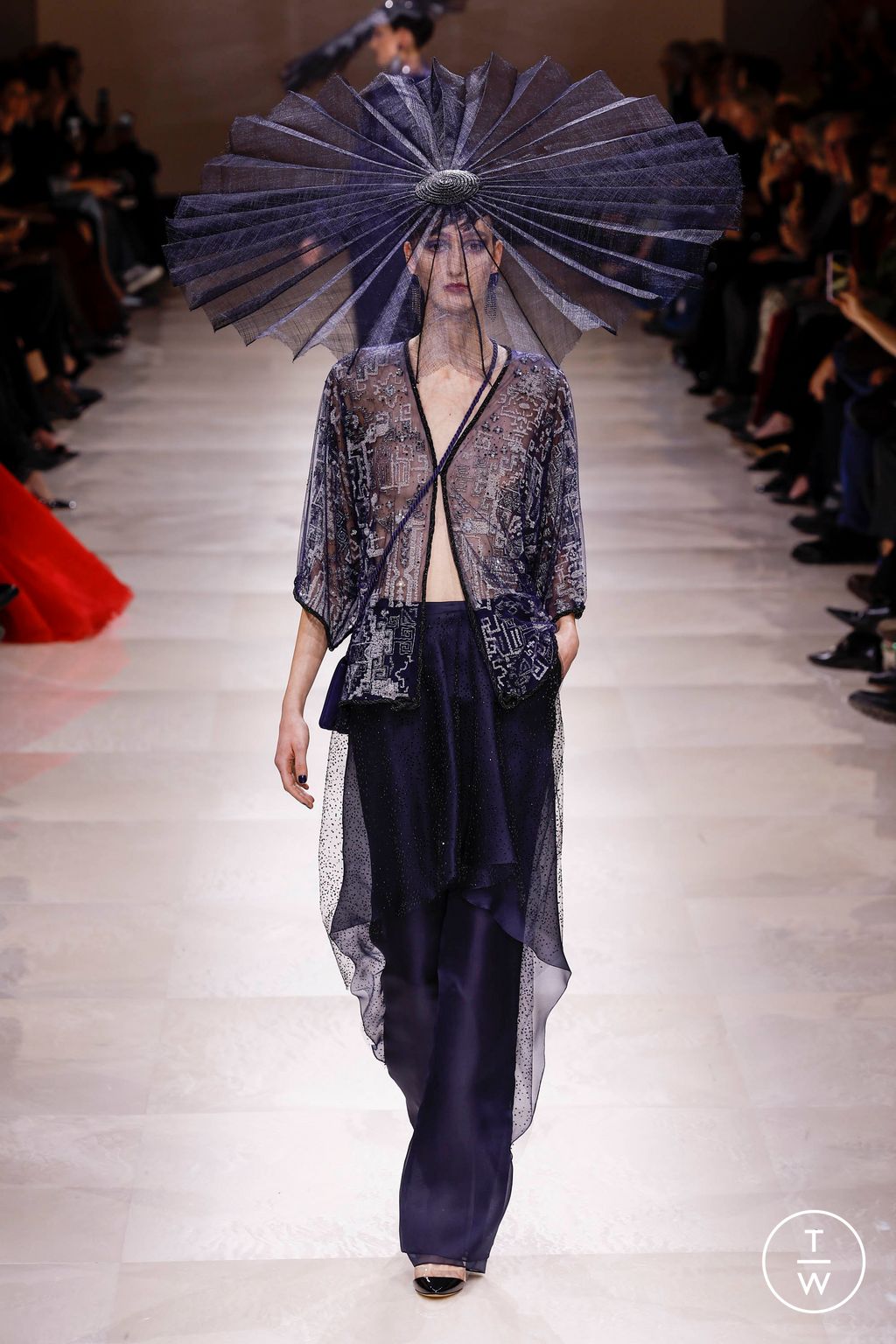 Fashion Week Paris Spring/Summer 2024 look 82 from the Giorgio Armani Privé collection couture