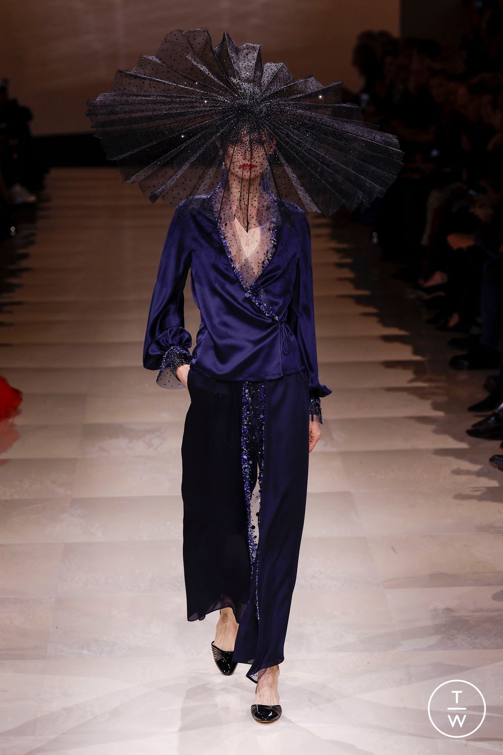 Fashion Week Paris Spring/Summer 2024 look 81 from the Giorgio Armani Privé collection couture