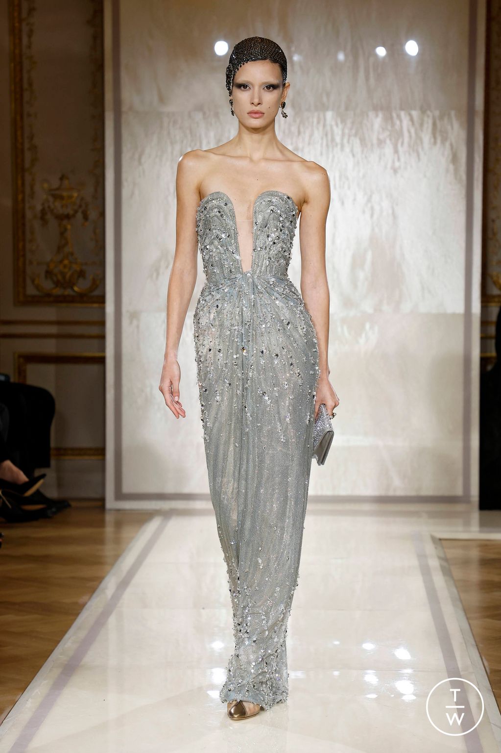 Fashion Week Paris Spring/Summer 2025 look 49 from the Giorgio Armani Privé collection couture