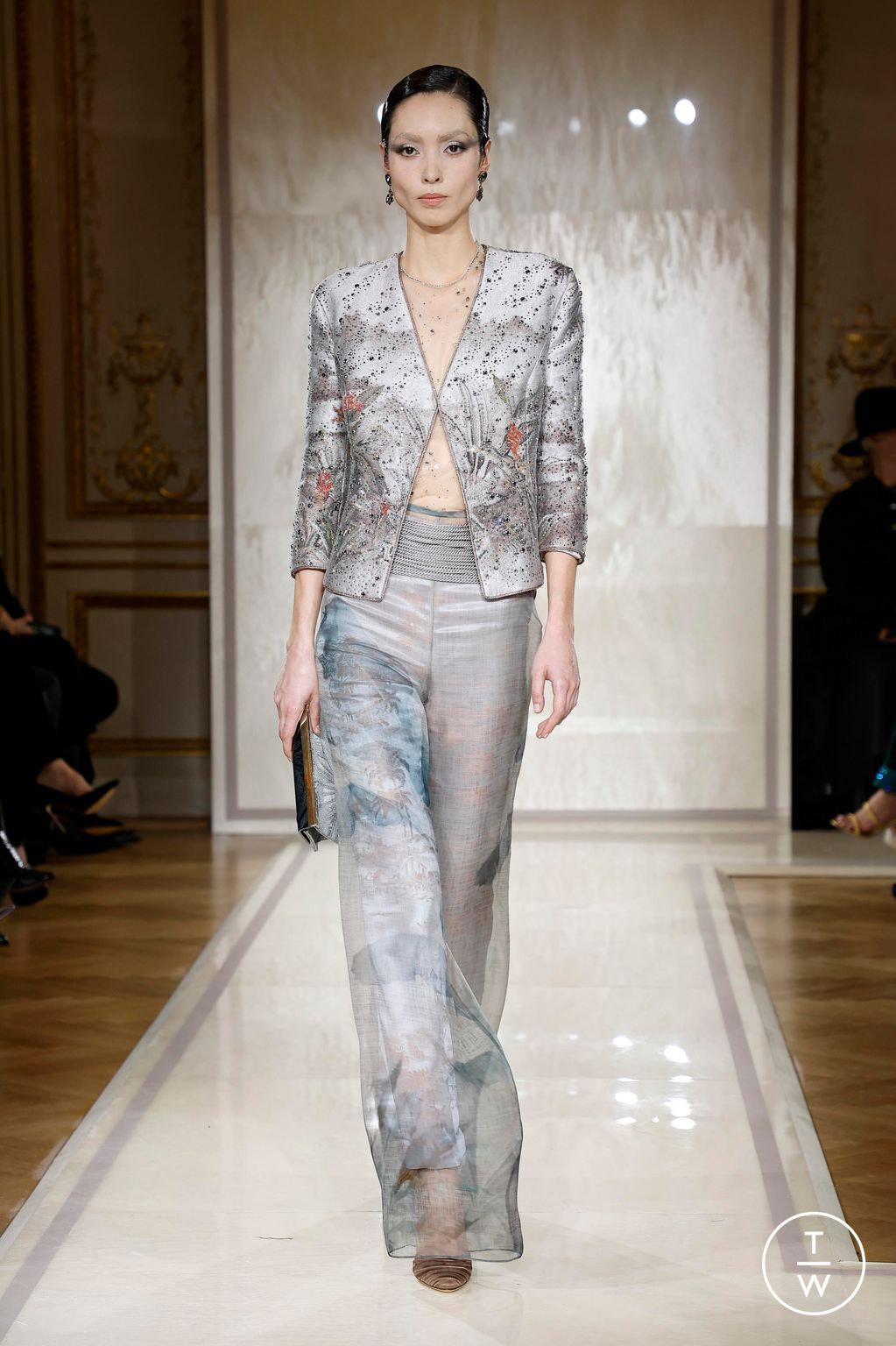 Fashion Week Paris Spring/Summer 2025 look 62 from the Giorgio Armani Privé collection couture