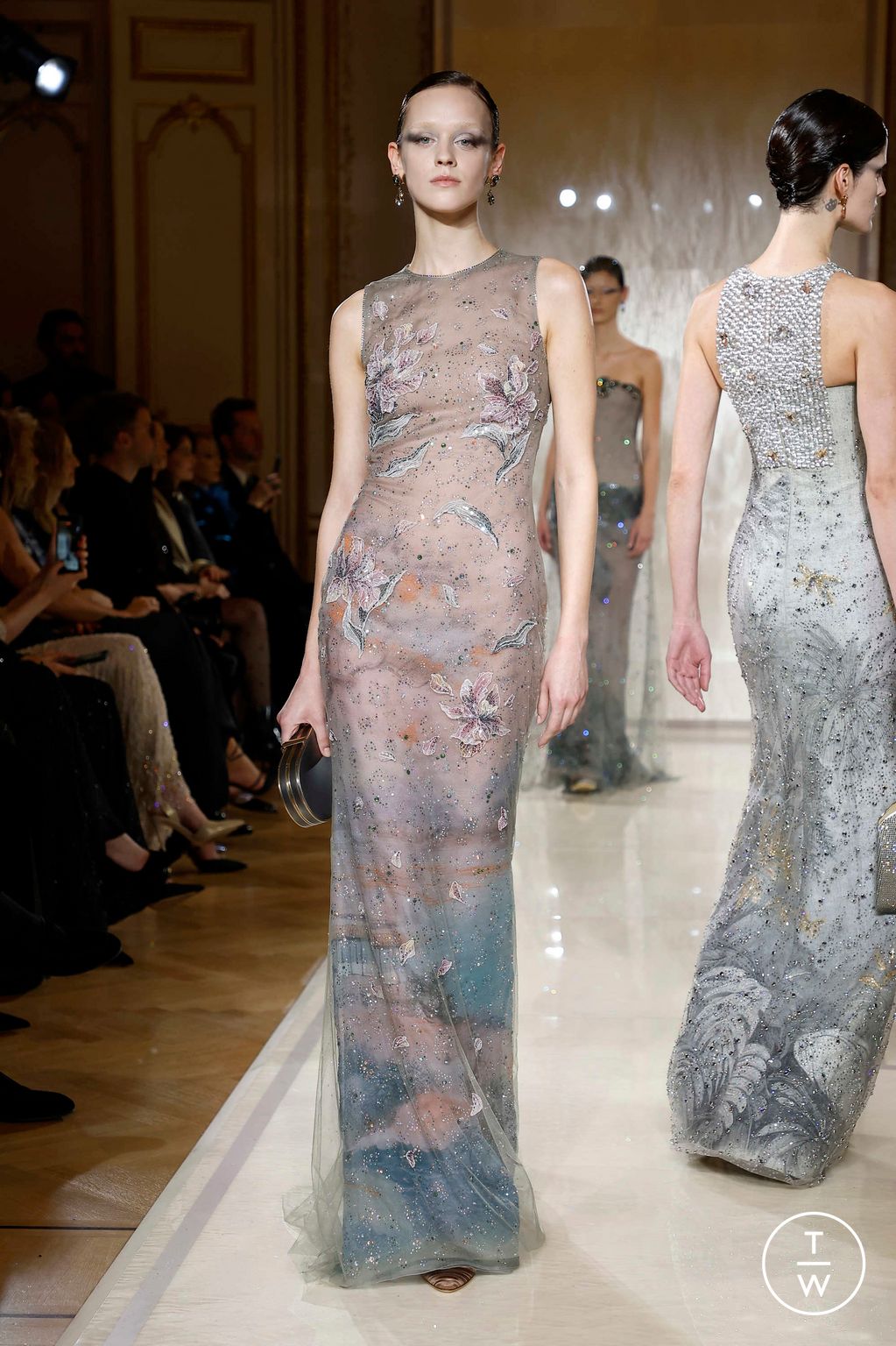 Fashion Week Paris Spring/Summer 2025 look 67 from the Giorgio Armani Privé collection couture