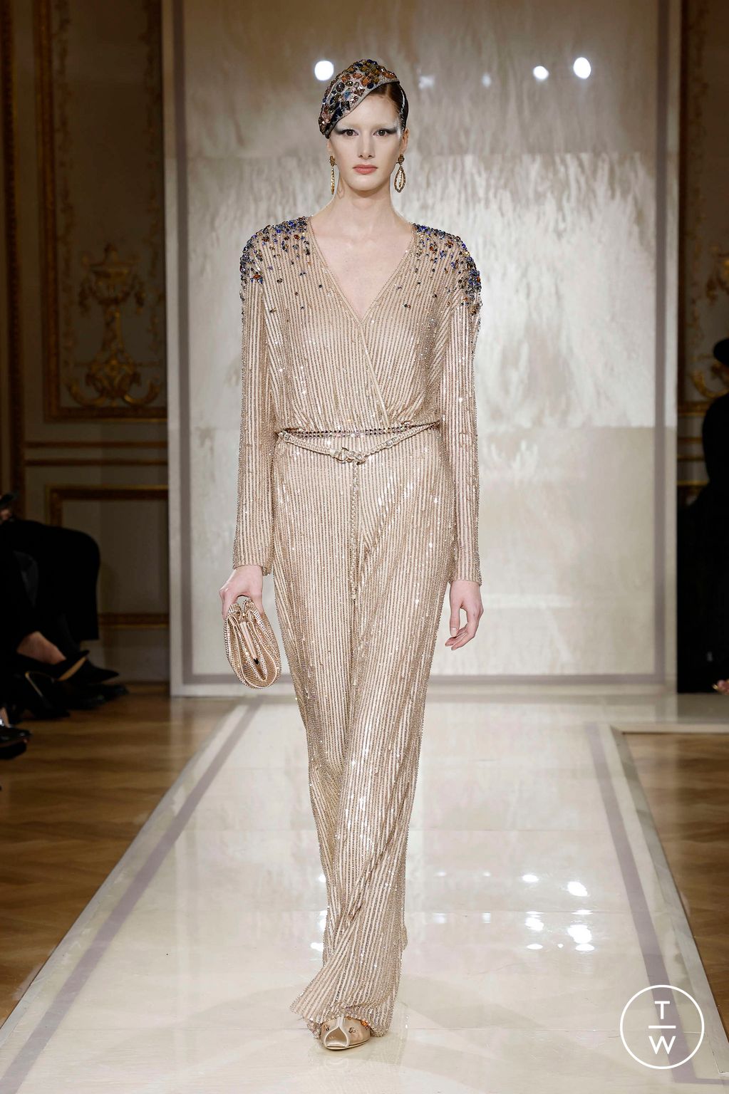 Fashion Week Paris Spring-Summer 2025 look 75 from the Giorgio Armani Privé collection couture