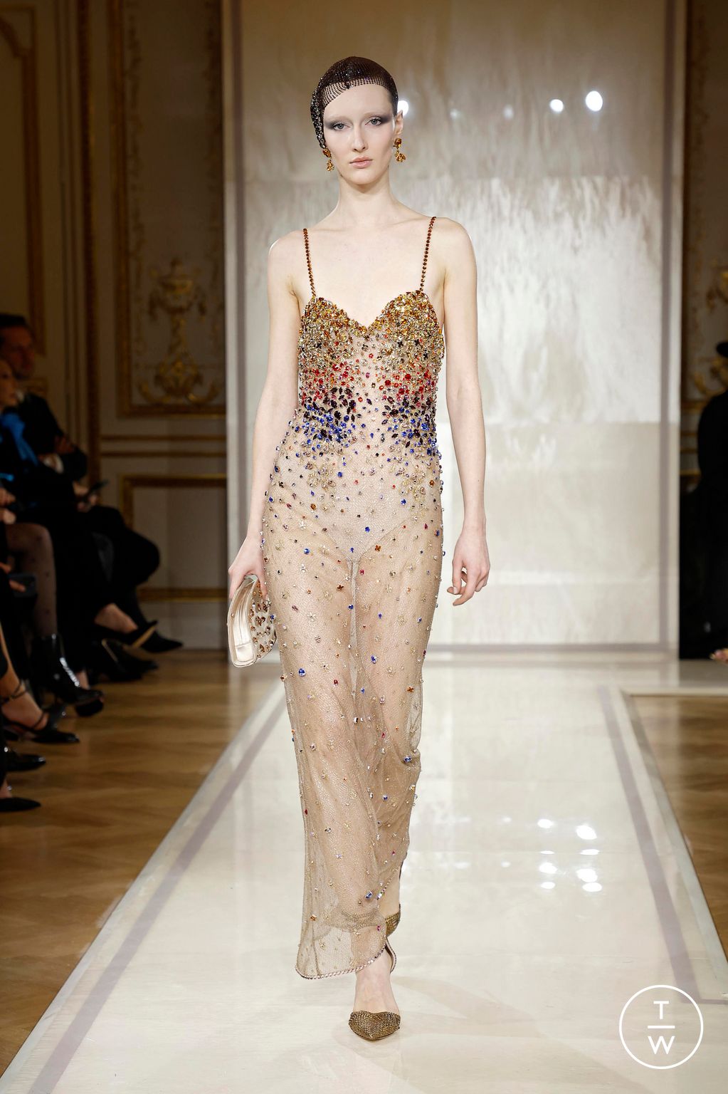 Fashion Week Paris Spring-Summer 2025 look 86 from the Giorgio Armani Privé collection couture