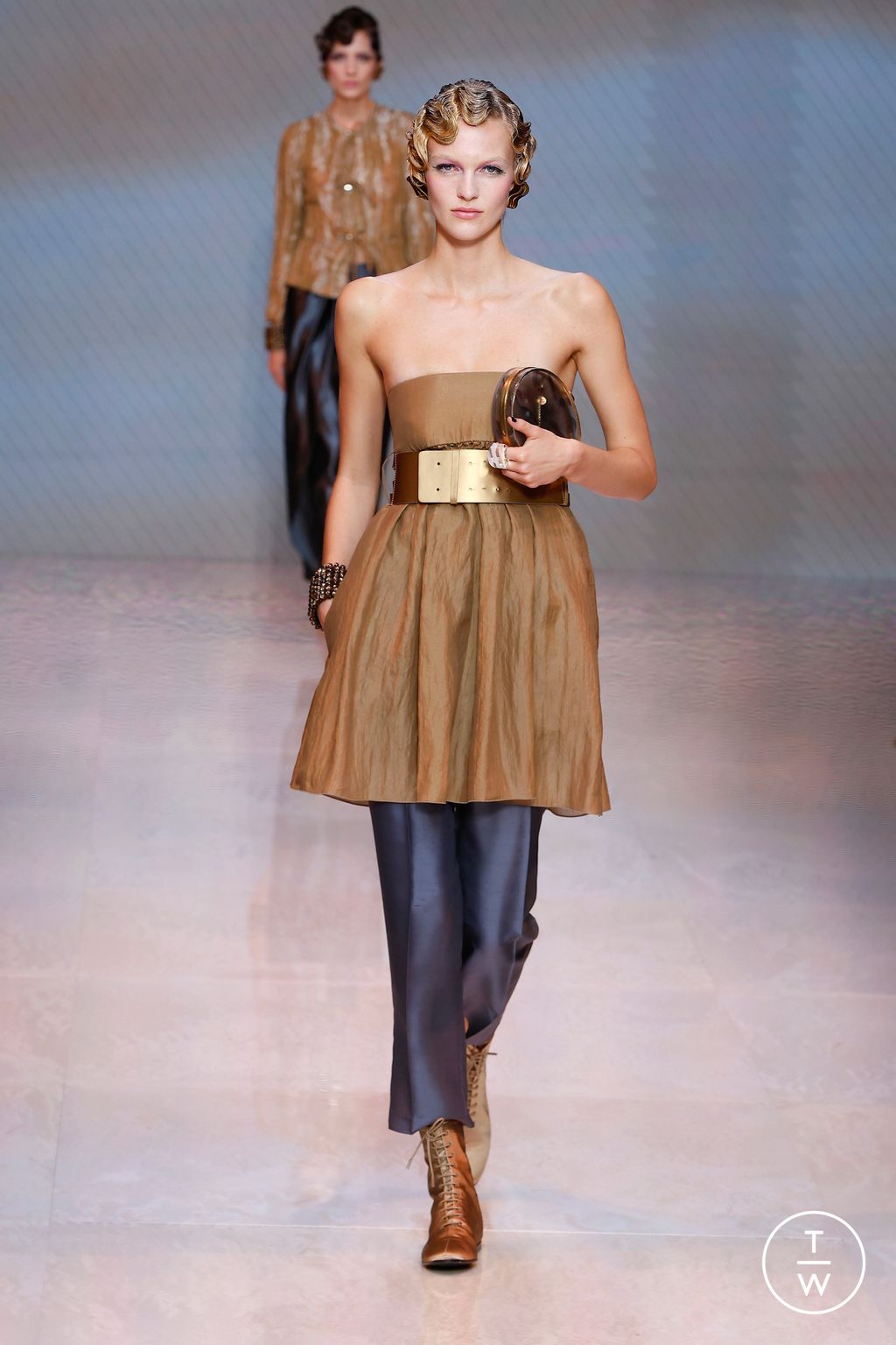 Fashion Week Milan Spring/Summer 2024 look 5 de la collection Giorgio Armani womenswear