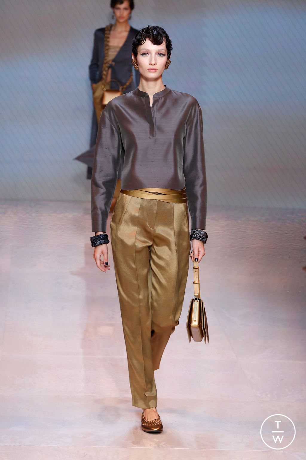 Fashion Week Milan Spring/Summer 2024 look 7 de la collection Giorgio Armani womenswear