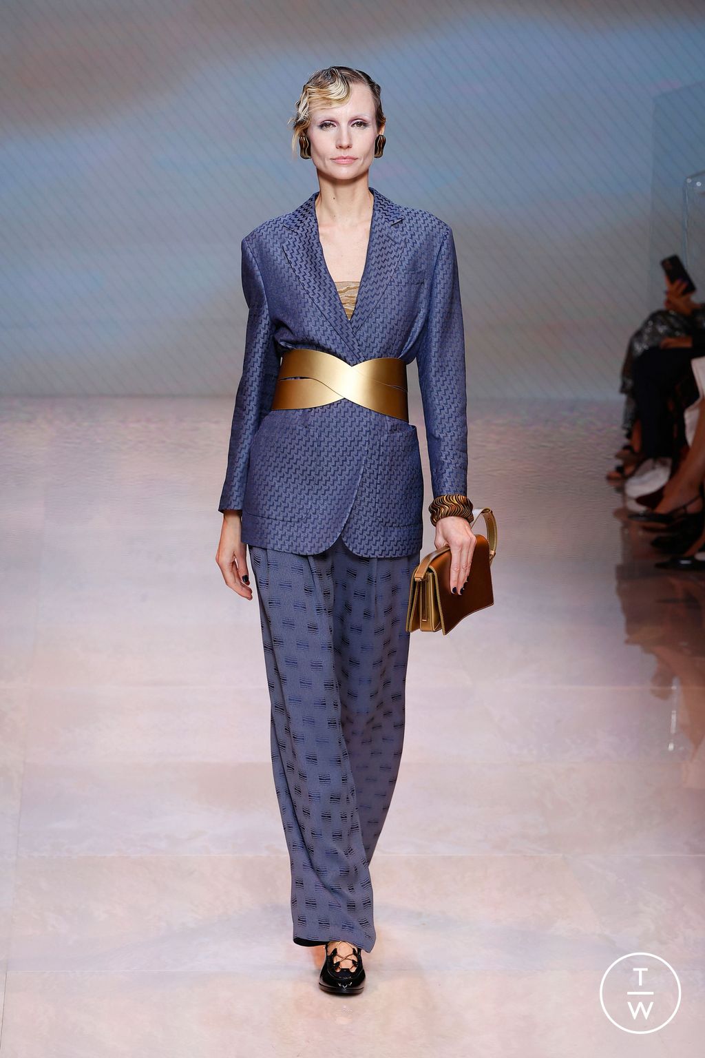 Fashion Week Milan Spring/Summer 2024 look 10 from the Giorgio Armani collection womenswear