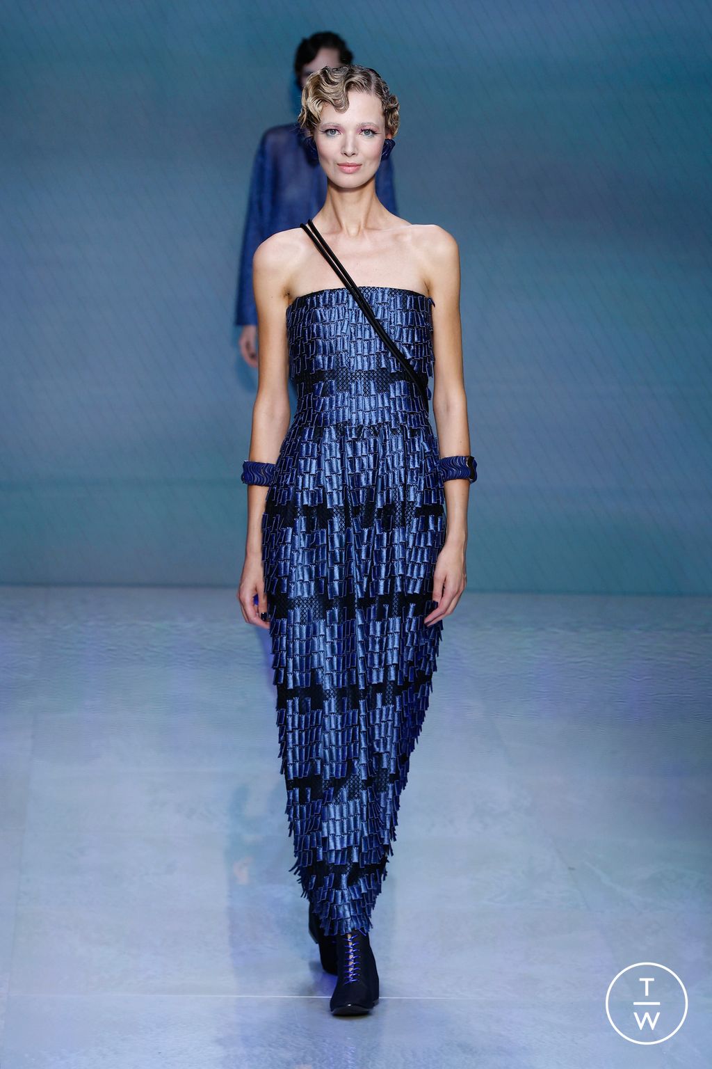 Fashion Week Milan Spring/Summer 2024 look 12 from the Giorgio Armani collection 女装