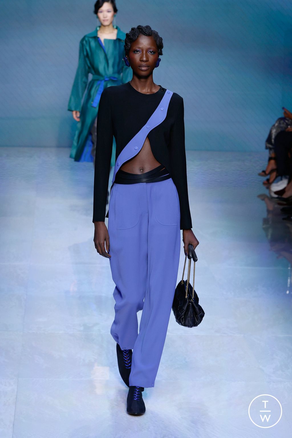 Fashion Week Milan Spring/Summer 2024 look 14 from the Giorgio Armani collection 女装