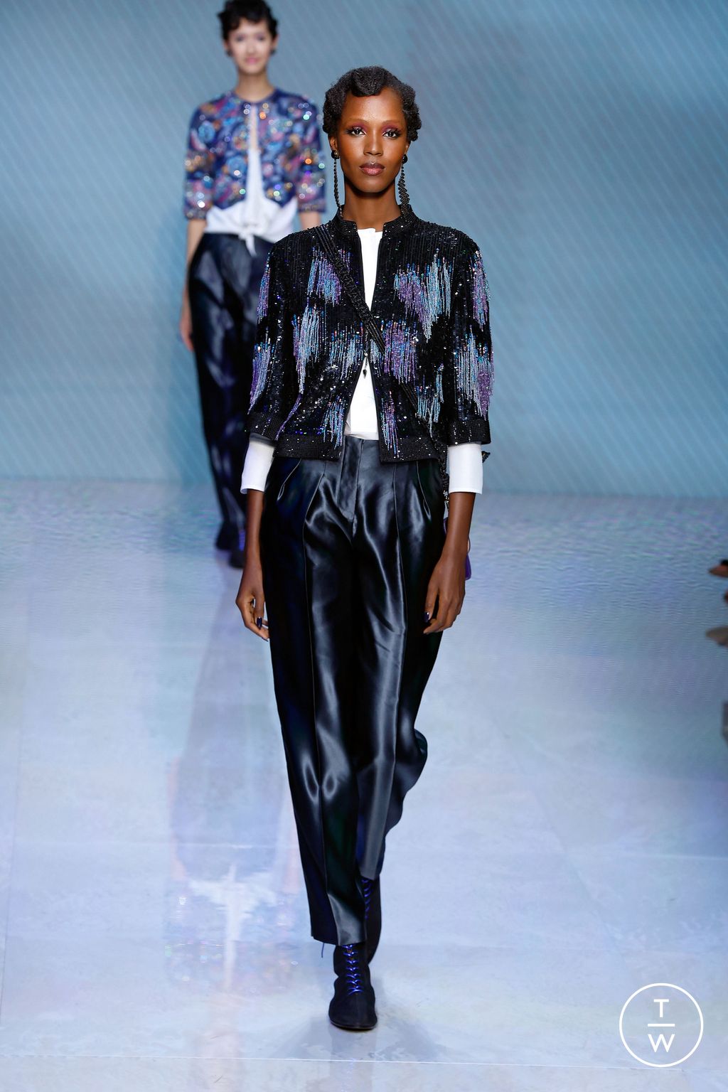 Fashion Week Milan Spring/Summer 2024 look 33 from the Giorgio Armani collection womenswear