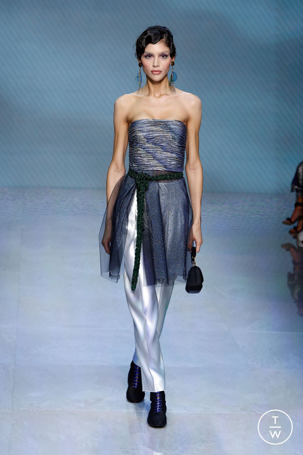 Fashion Week Milan Spring/Summer 2024 look 51 from the Giorgio Armani collection 女装