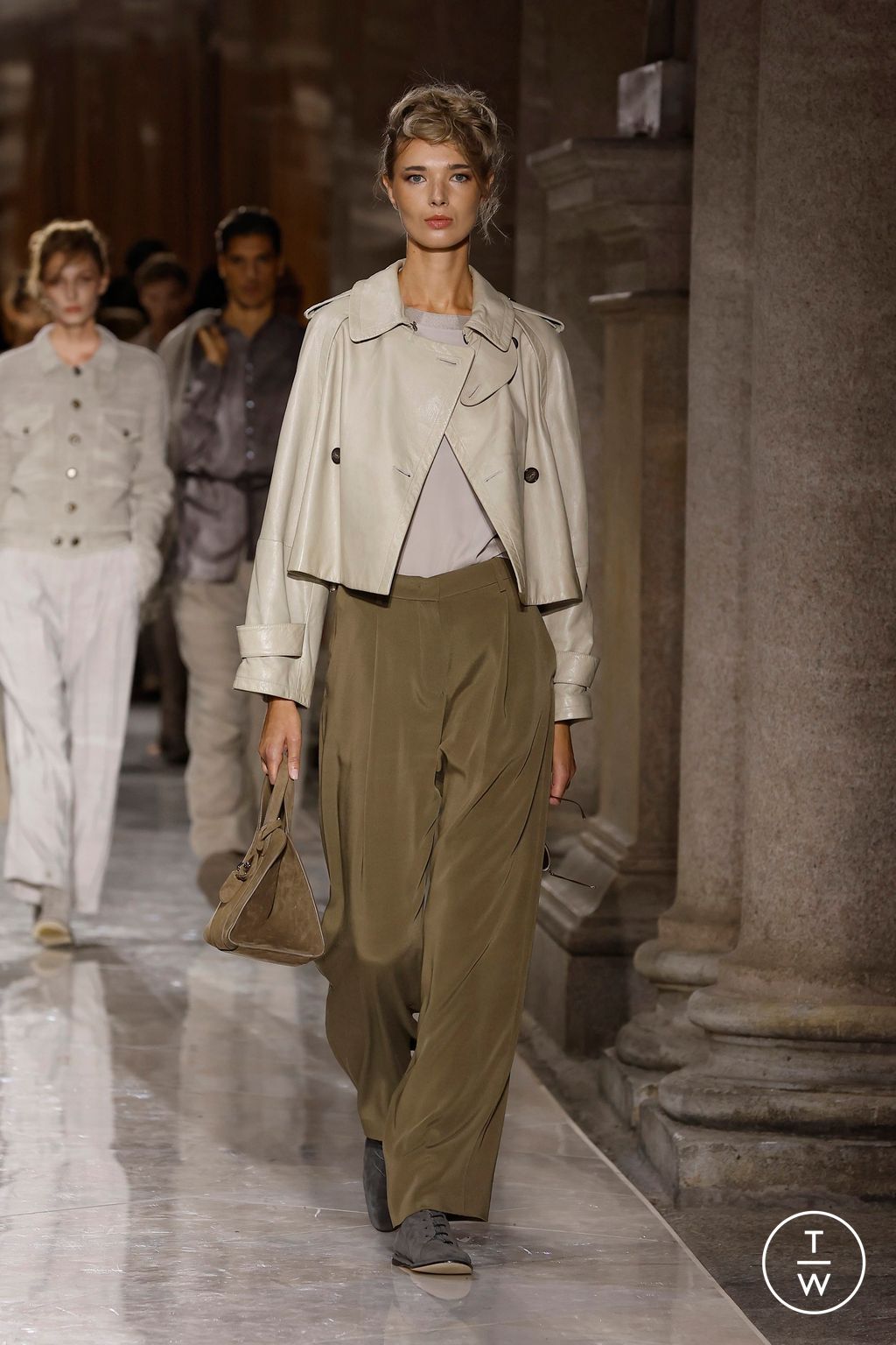 Fashion Week Milan Spring/Summer 2026 look 7 from the Giorgio Armani collection womenswear