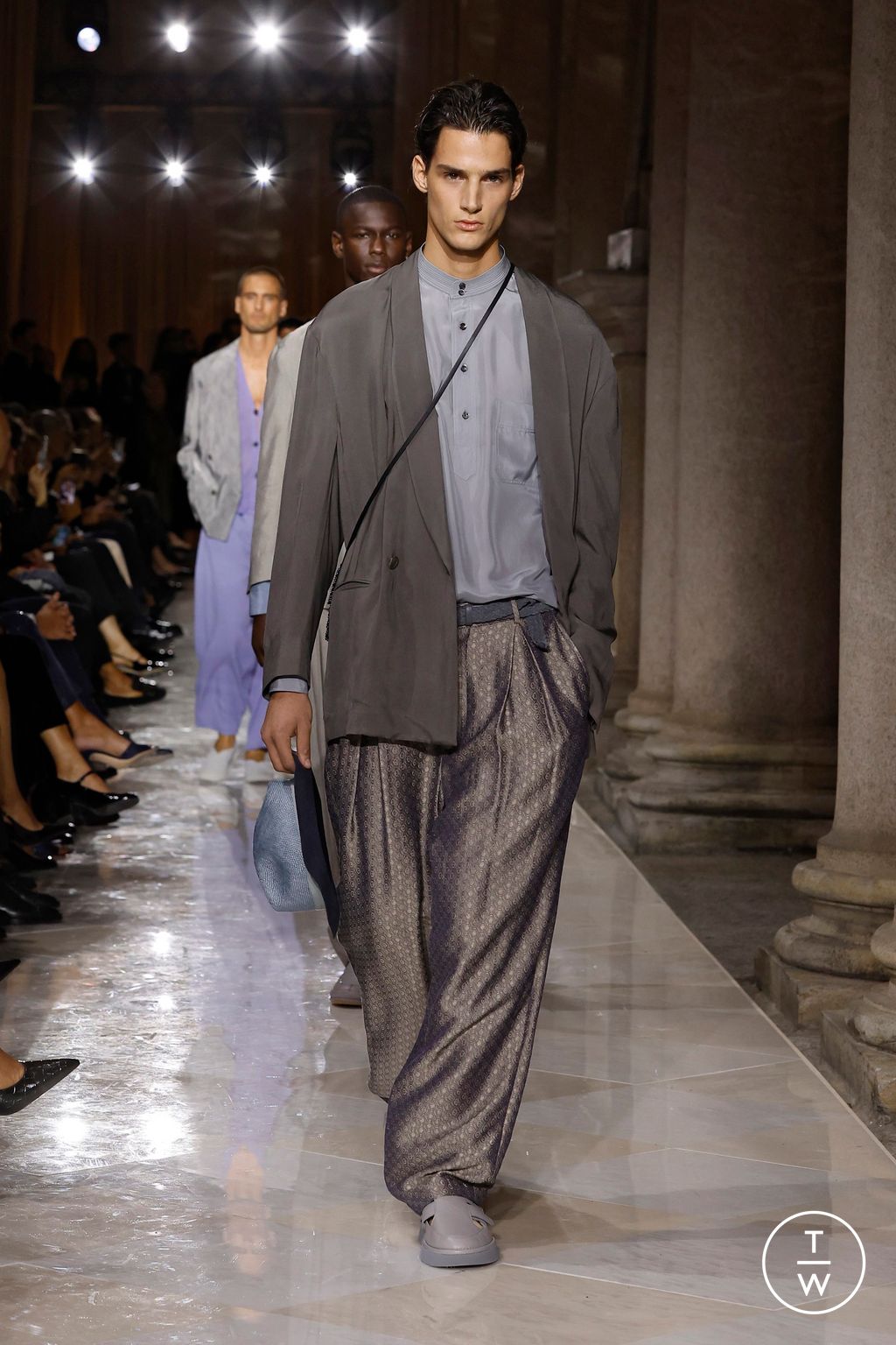 Fashion Week Milan Spring/Summer 2026 look 24 de la collection Giorgio Armani womenswear
