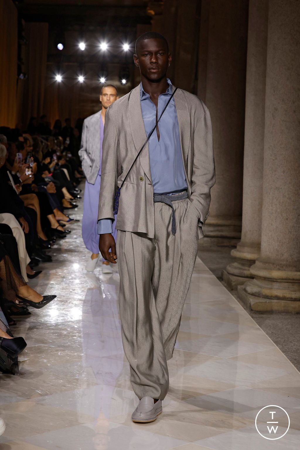 Fashion Week Milan Spring/Summer 2026 look 25 de la collection Giorgio Armani womenswear