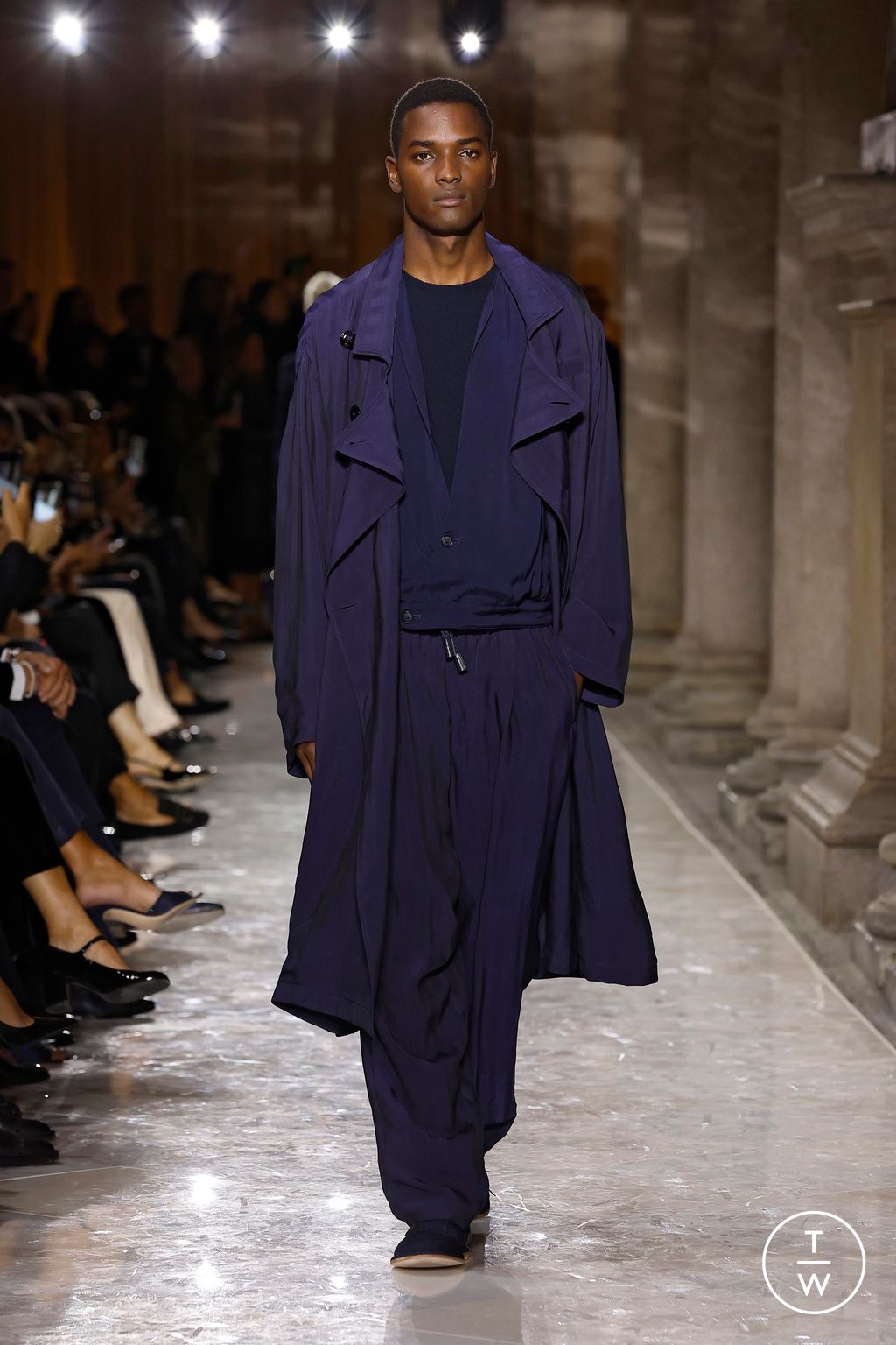 Fashion Week Milan Spring/Summer 2026 look 30 from the Giorgio Armani collection womenswear
