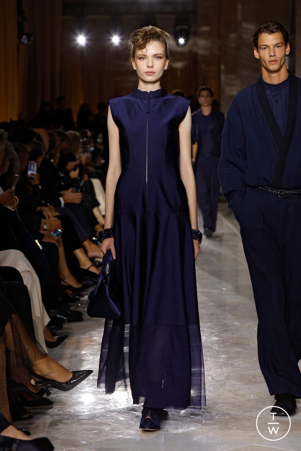 Fashion Week Milan Spring/Summer 2026 look 37 from the Giorgio Armani collection womenswear