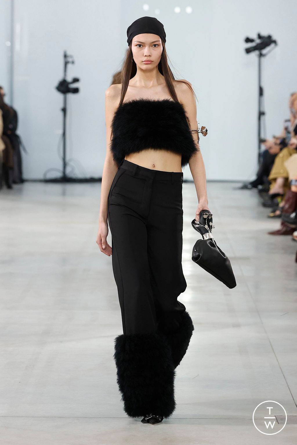 Fashion Week Milan Fall/Winter 2025 look 11 from the Giuseppe Di Morabito collection 女装