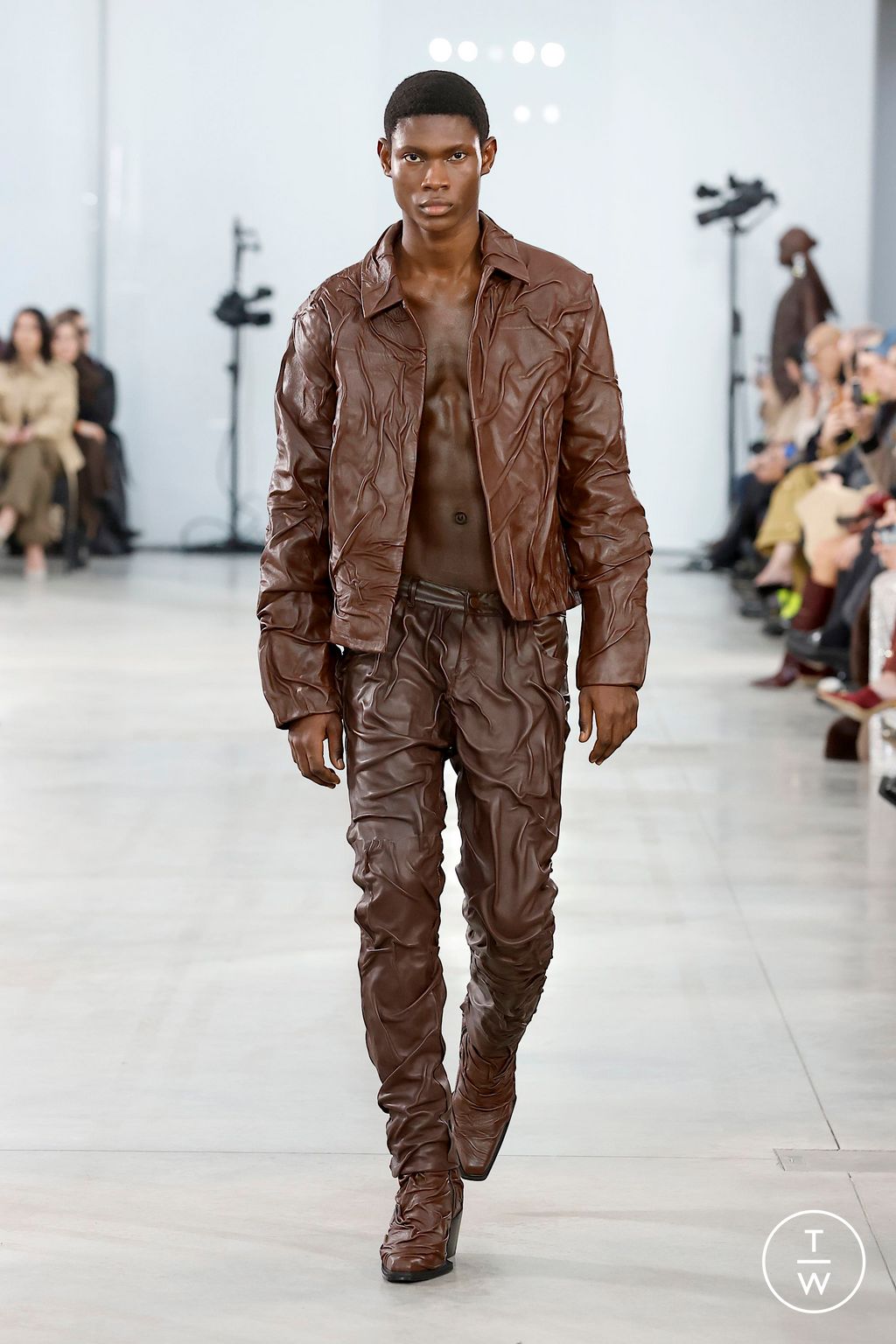 Fashion Week Milan Fall/Winter 2025 look 14 from the Giuseppe Di Morabito collection womenswear