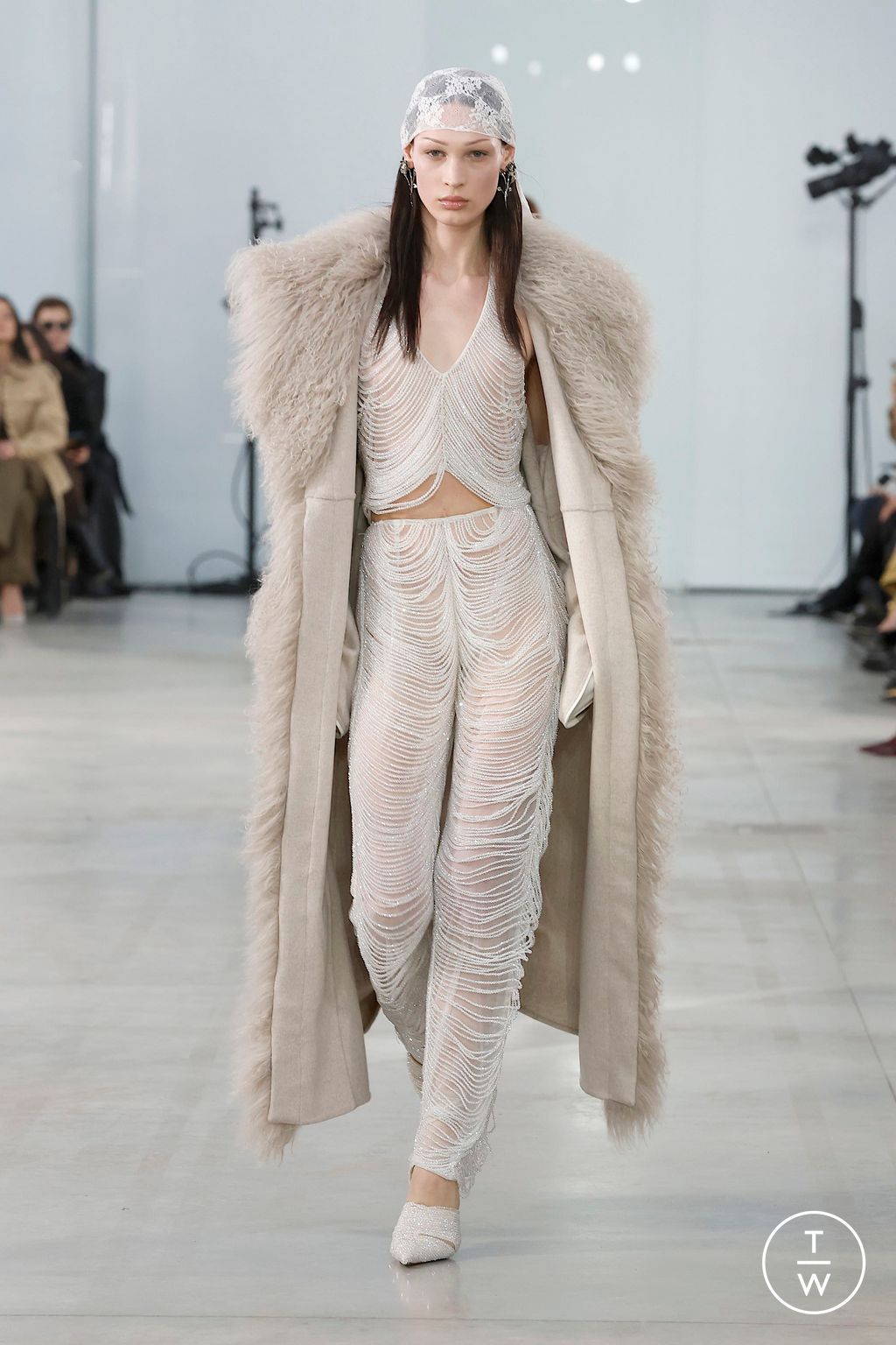 Fashion Week Milan Fall/Winter 2025 look 29 from the Giuseppe Di Morabito collection womenswear