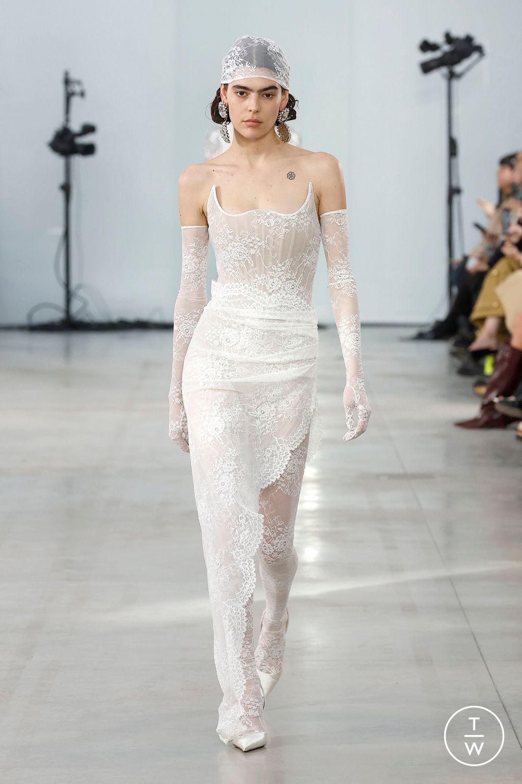 Fashion Week Milan Fall/Winter 2025 look 35 from the Giuseppe Di Morabito collection womenswear