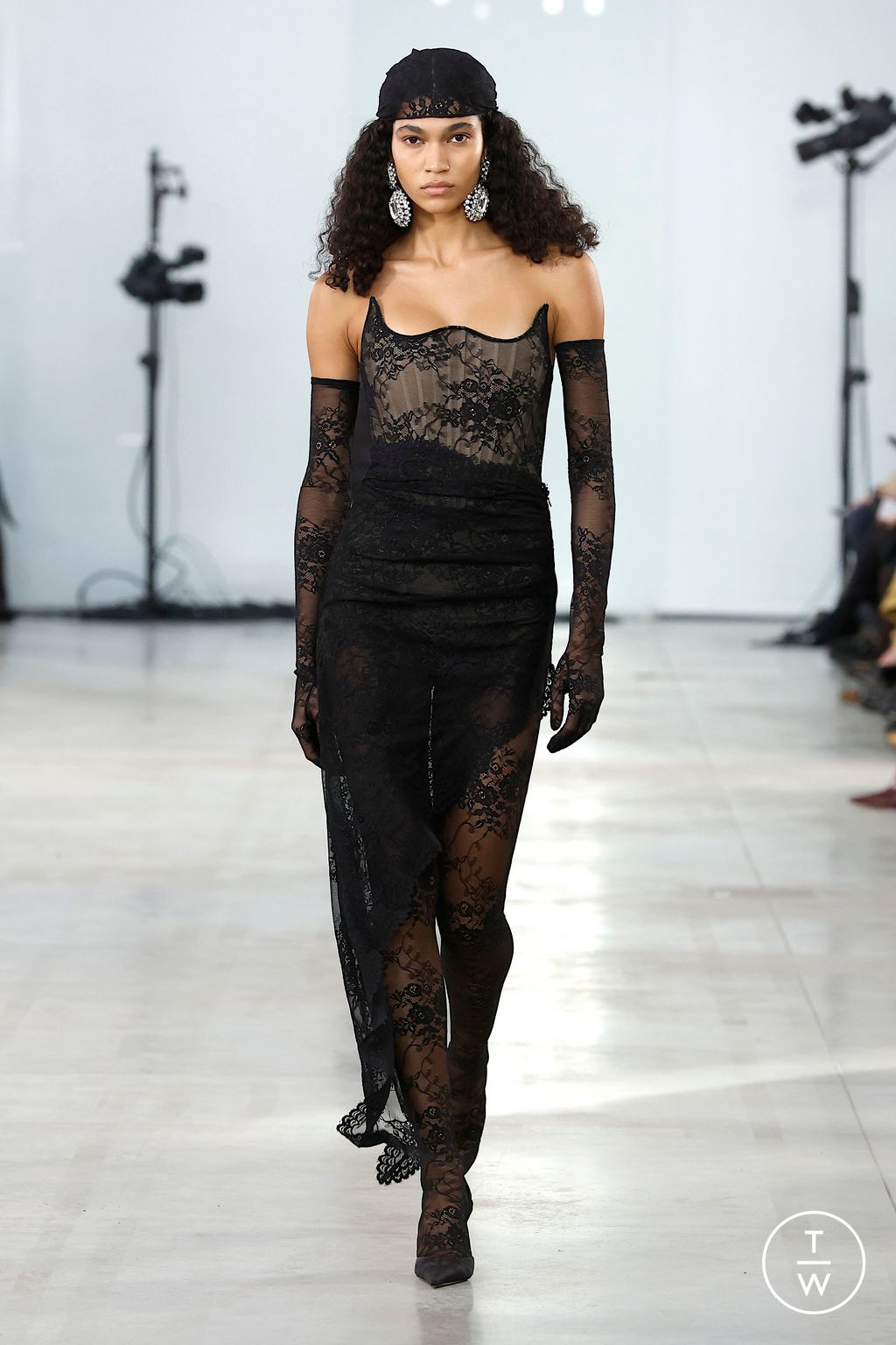 Fashion Week Milan Fall/Winter 2025 look 38 from the Giuseppe Di Morabito collection womenswear