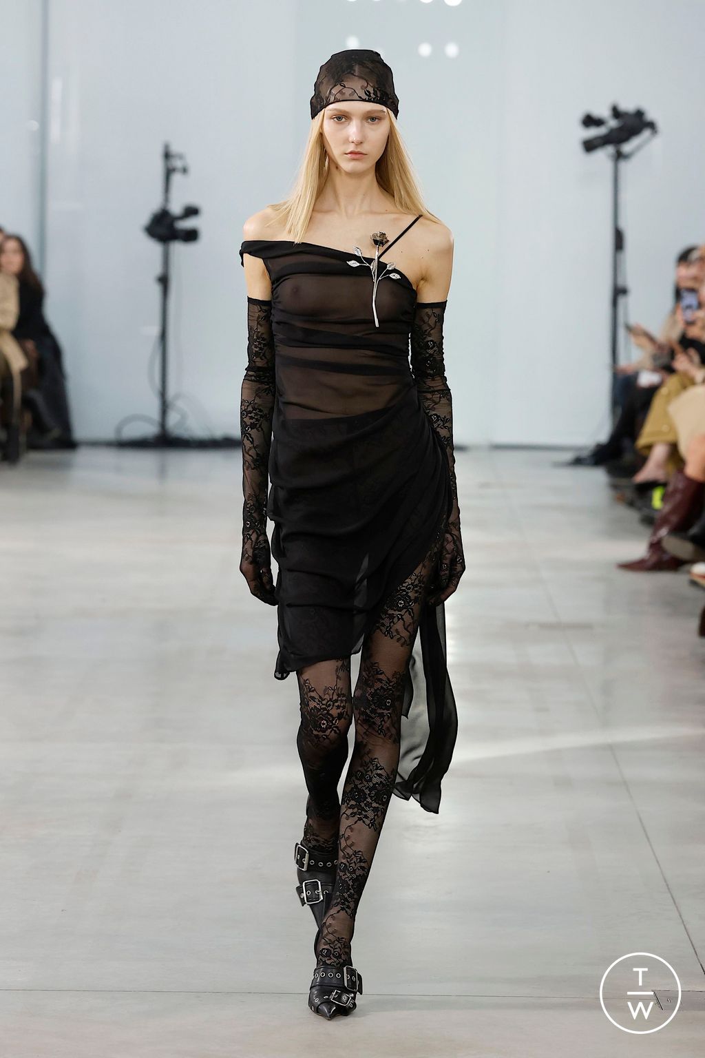 Fashion Week Milan Fall/Winter 2025 look 39 from the Giuseppe Di Morabito collection womenswear