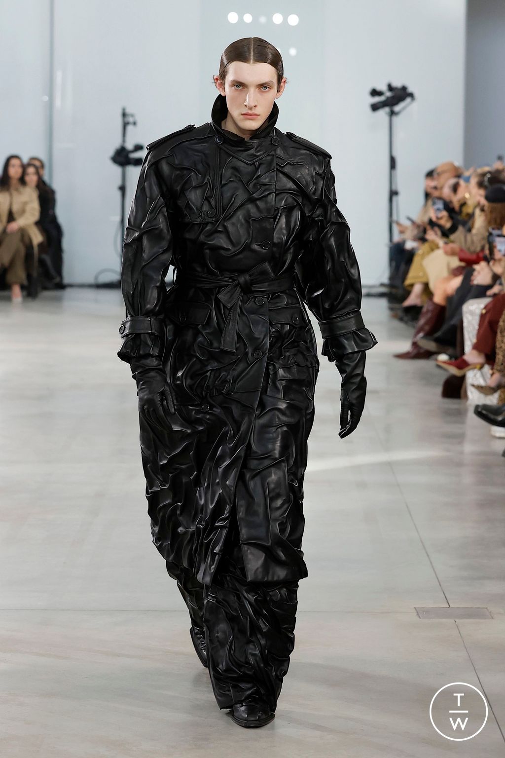 Fashion Week Milan Fall/Winter 2025 look 42 from the Giuseppe Di Morabito collection womenswear
