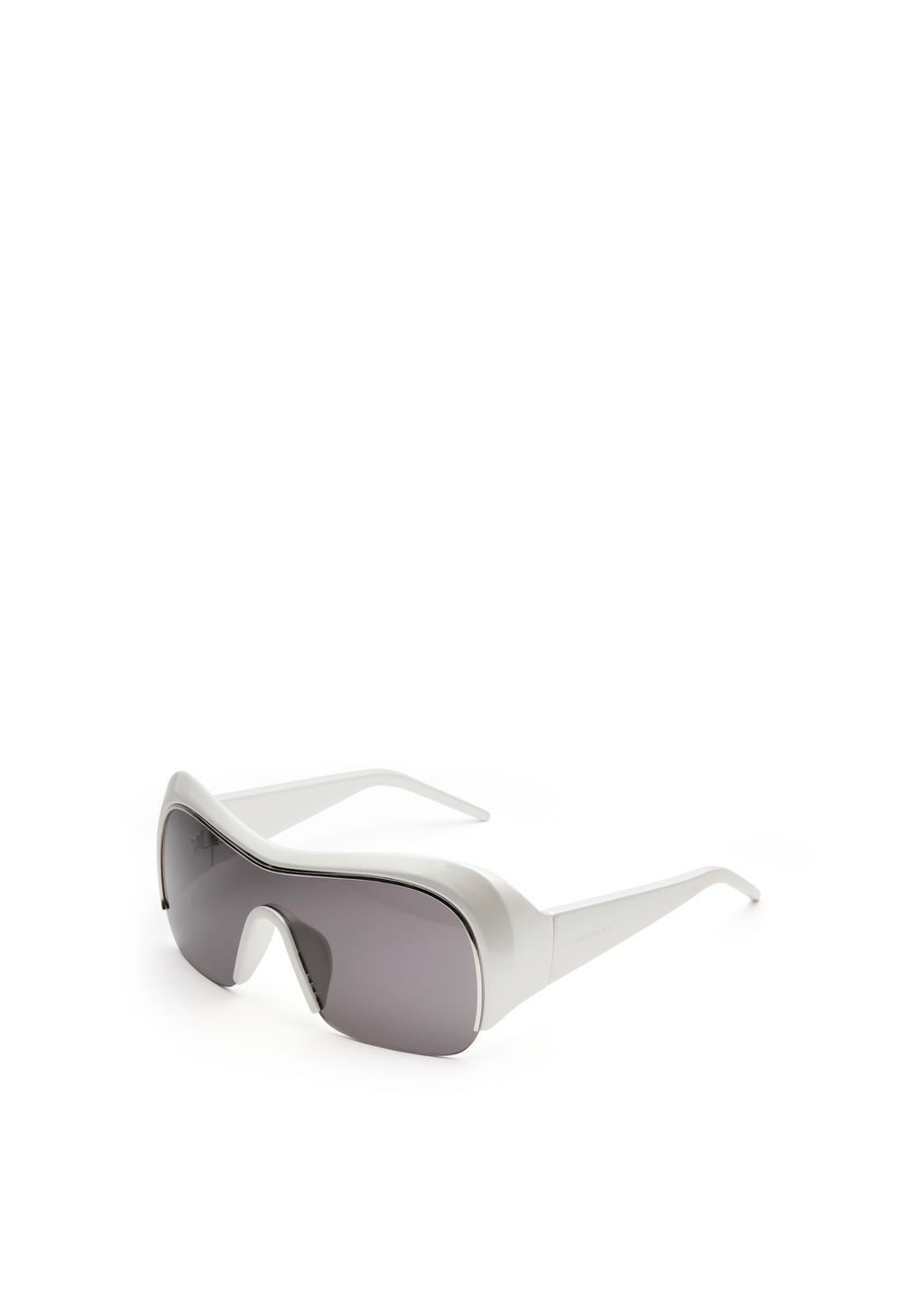 Fashion Week Paris Fall/Winter 2024 look 44 from the Givenchy collection menswear accessories